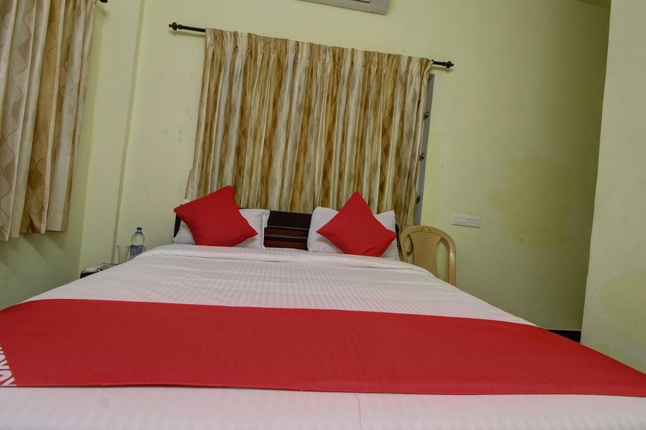 Oyo 42678 Hotel Vasantha Bhavanam Saver Coimbatore Esterno foto