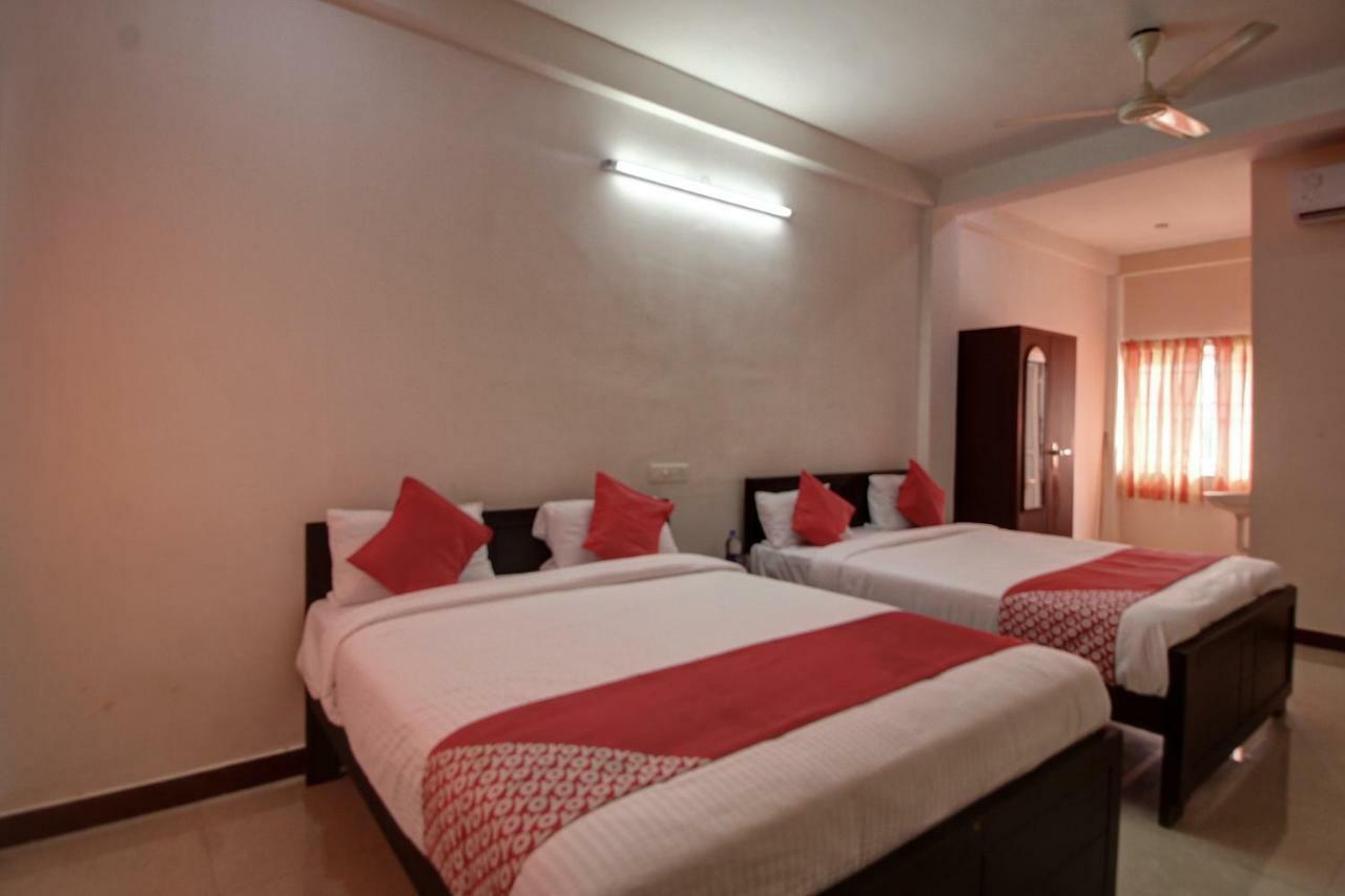 Oyo 42678 Hotel Vasantha Bhavanam Saver Coimbatore Esterno foto